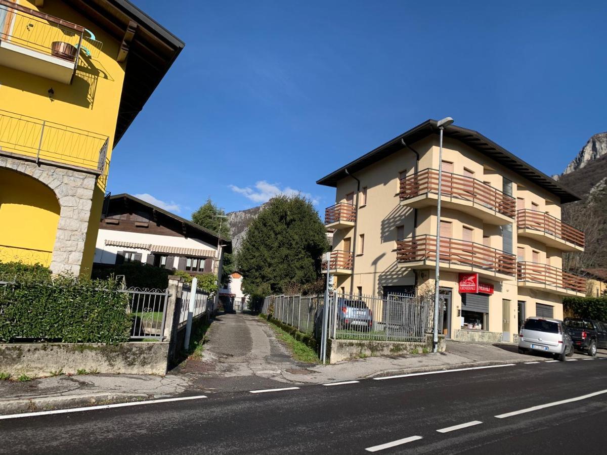 Appartamento Con Vista Sulle Grigna Барцио Экстерьер фото